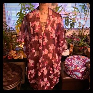 NWOT. American Eagle 🦅 Kimono 👘. Size M.